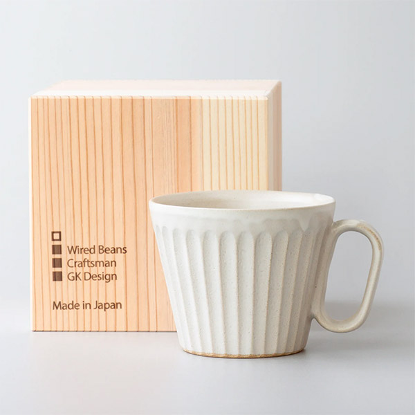 生涯を添い遂げるマグ 笠間焼 しのぎレギュラーホワイトマット BROTO PROJECT（ブロットプロジェクト）