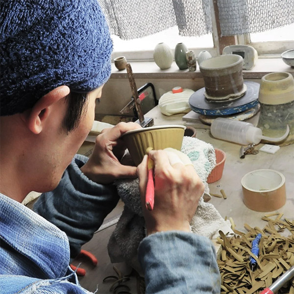 生涯を添い遂げるマグ 笠間焼 しのぎレギュラーホワイトマット BROTO PROJECT（ブロットプロジェクト）