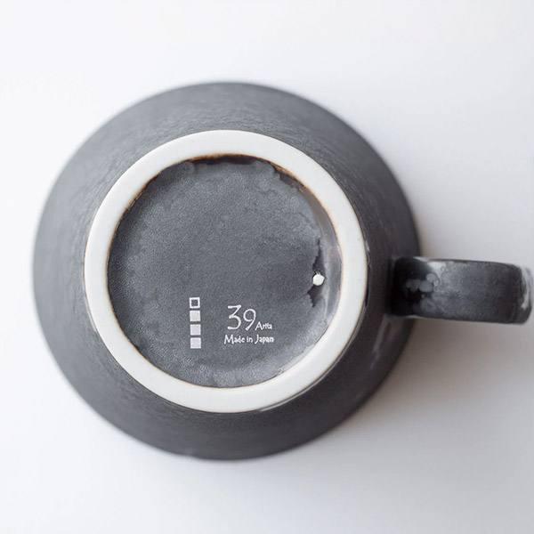 生涯を添い遂げるマグ ダブルウォール有田焼（39Arita） 黒天目チャコール BROTO PROJECT（ブロットプロジェクト）