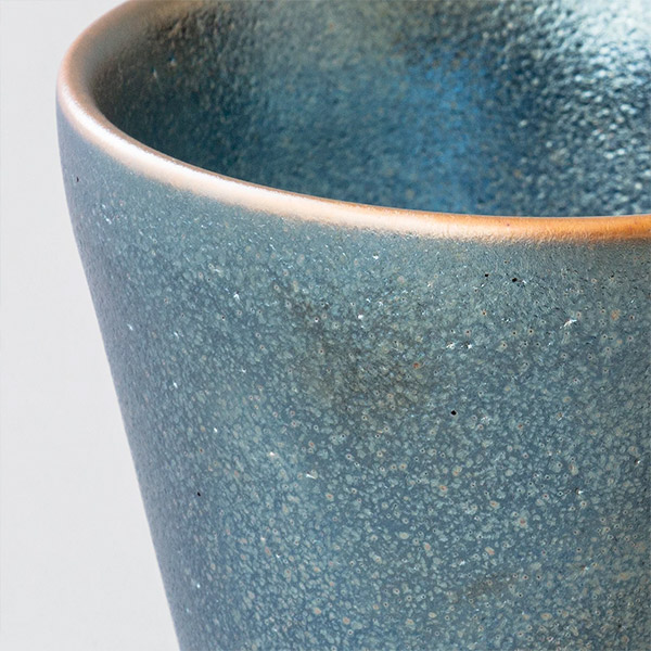 生涯を添い遂げるマグ 信楽焼 銀天目 BROTO PROJECT（ブロットプロジェクト）