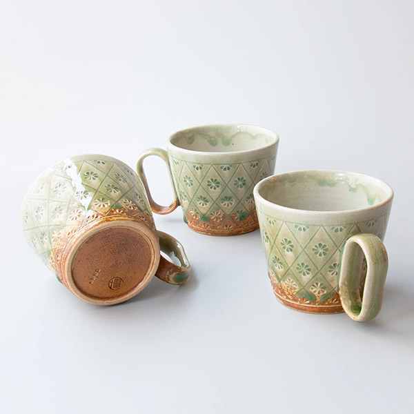 生涯を添い遂げるマグ 伊賀焼 香山窯 ビードロ BROTO PROJECT（ブロットプロジェクト）